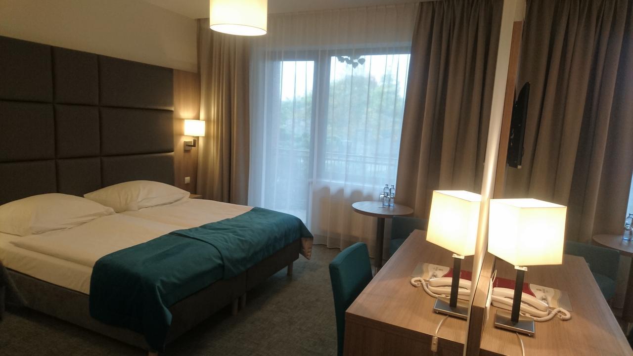 Hotel Delicjusz Trzebaw 외부 사진